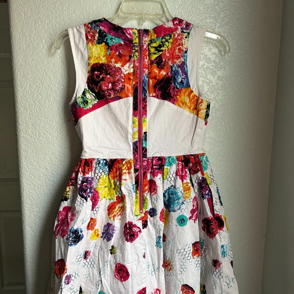 Prabal Gurung for Target Dress Size 2 Floral Abstract White Skater Pinup Retro - Picture 7 of 11